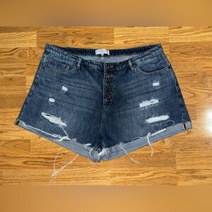 Chic Soul Dark Wash Distressed Button Fly Cut Off Cuffed Denim Shorts Women’s 2x
